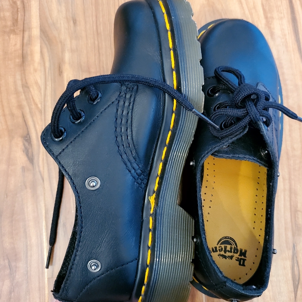 Doc Martens big kids US size 1